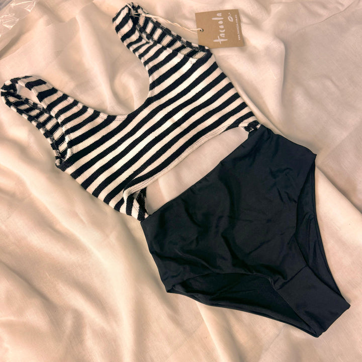 Black & White Stripe Mai Mai | Small (8)